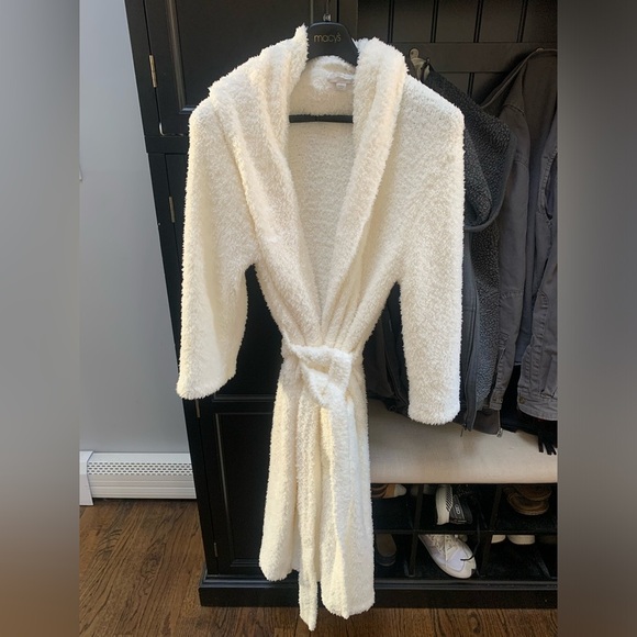 Barefoot Dreams Cozy White Robe